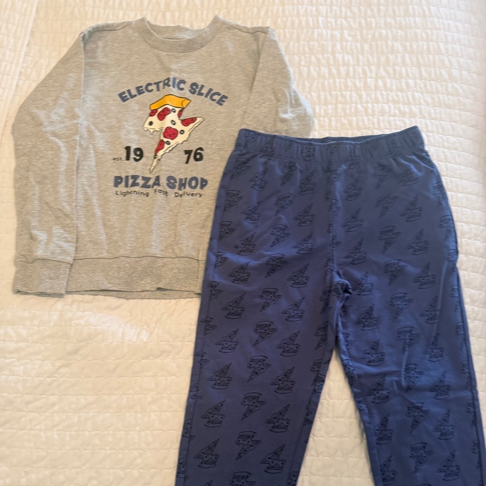 NWT Tucker & Tate Size 7 Pizza Sweat Set